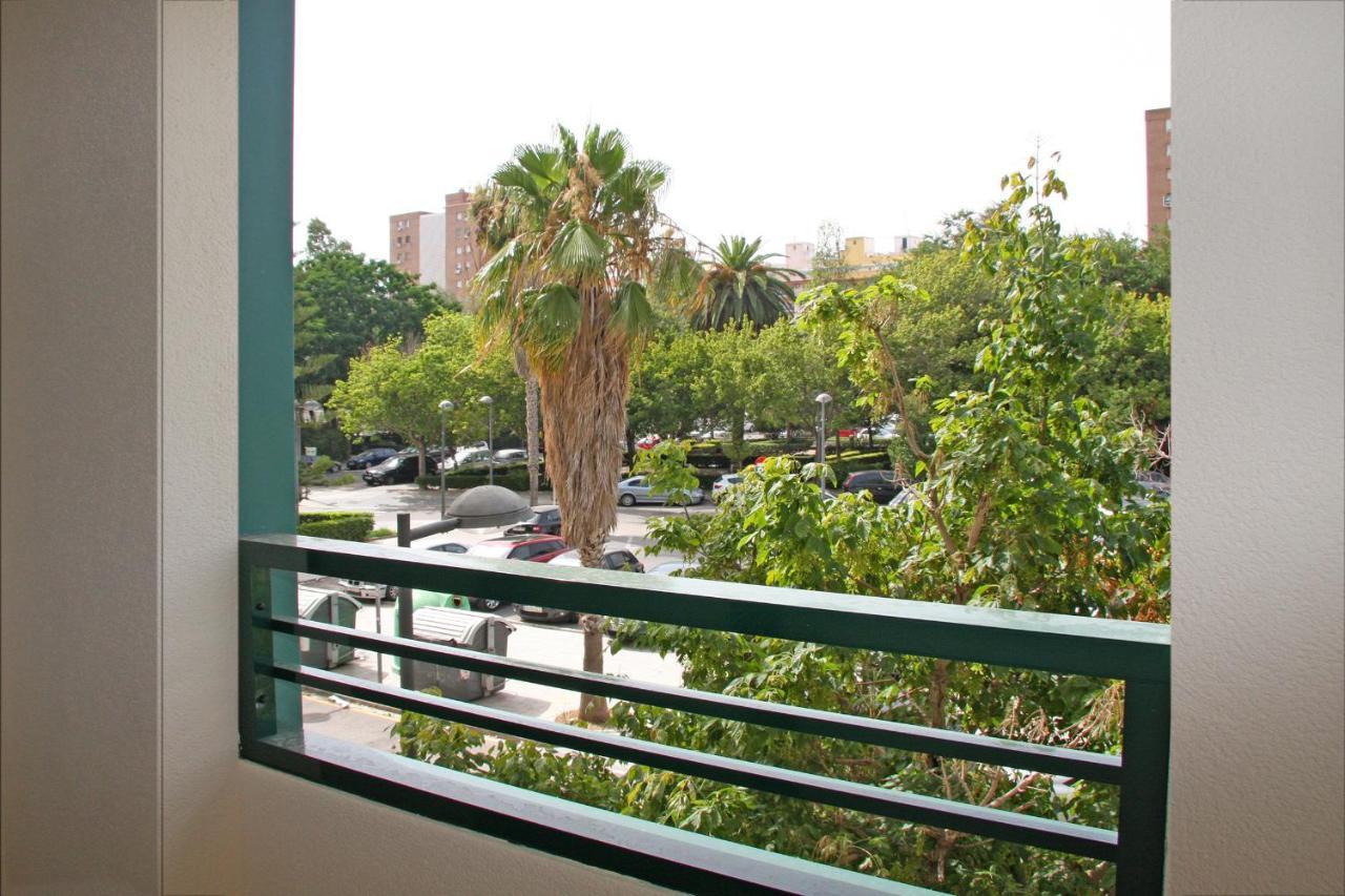 Apartamentos Las Ciencias F バレンシア エクステリア 写真