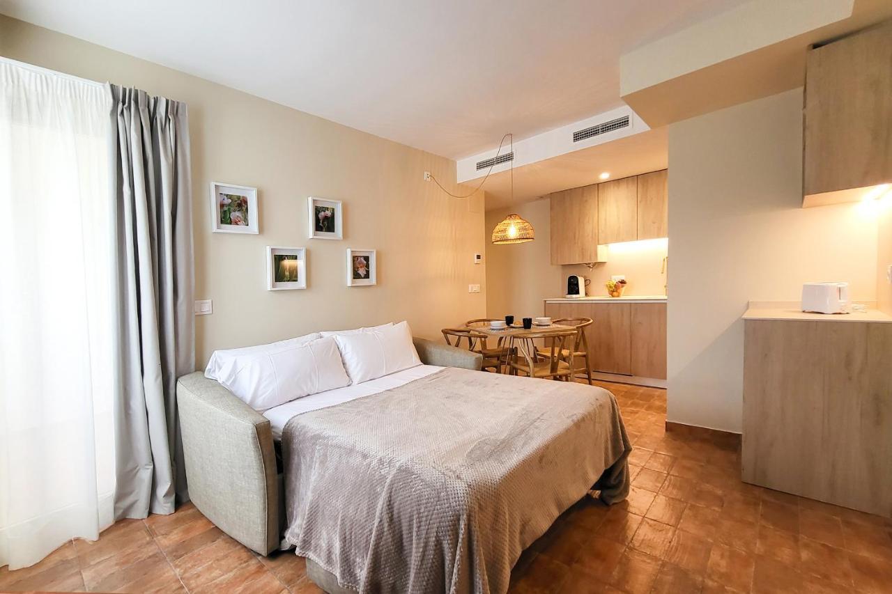 Apartamentos Las Ciencias F バレンシア エクステリア 写真