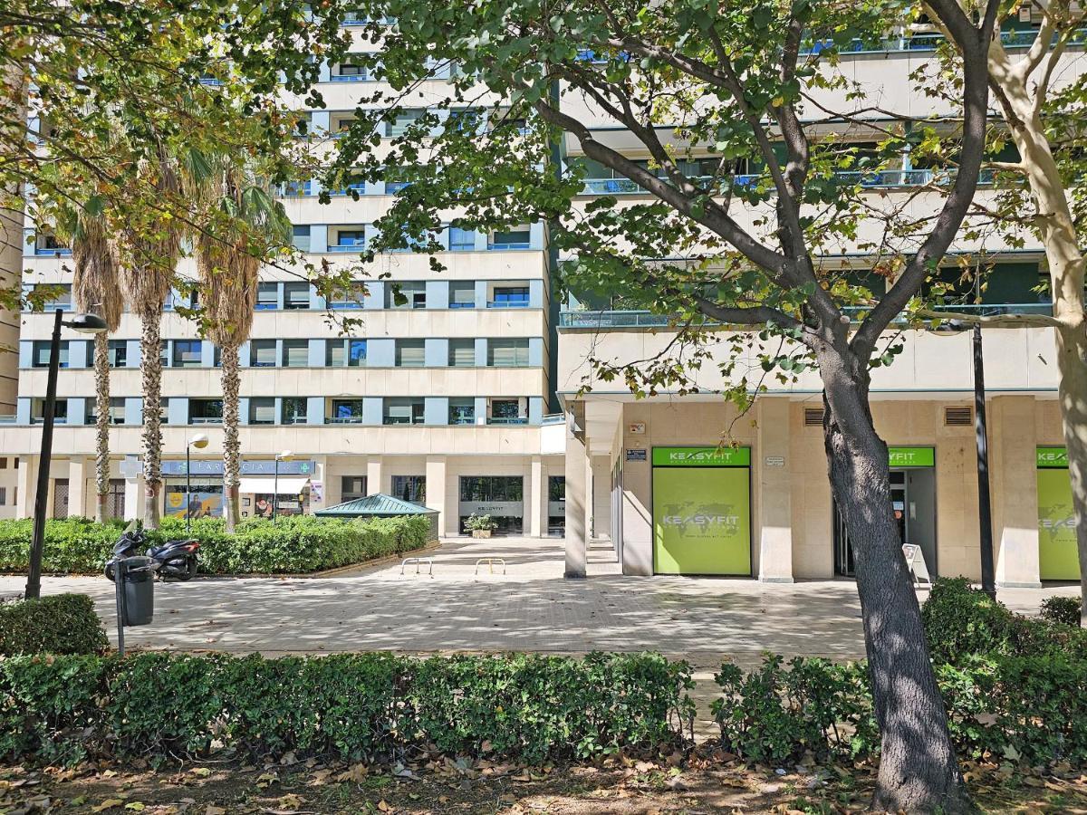 Apartamentos Las Ciencias F バレンシア エクステリア 写真